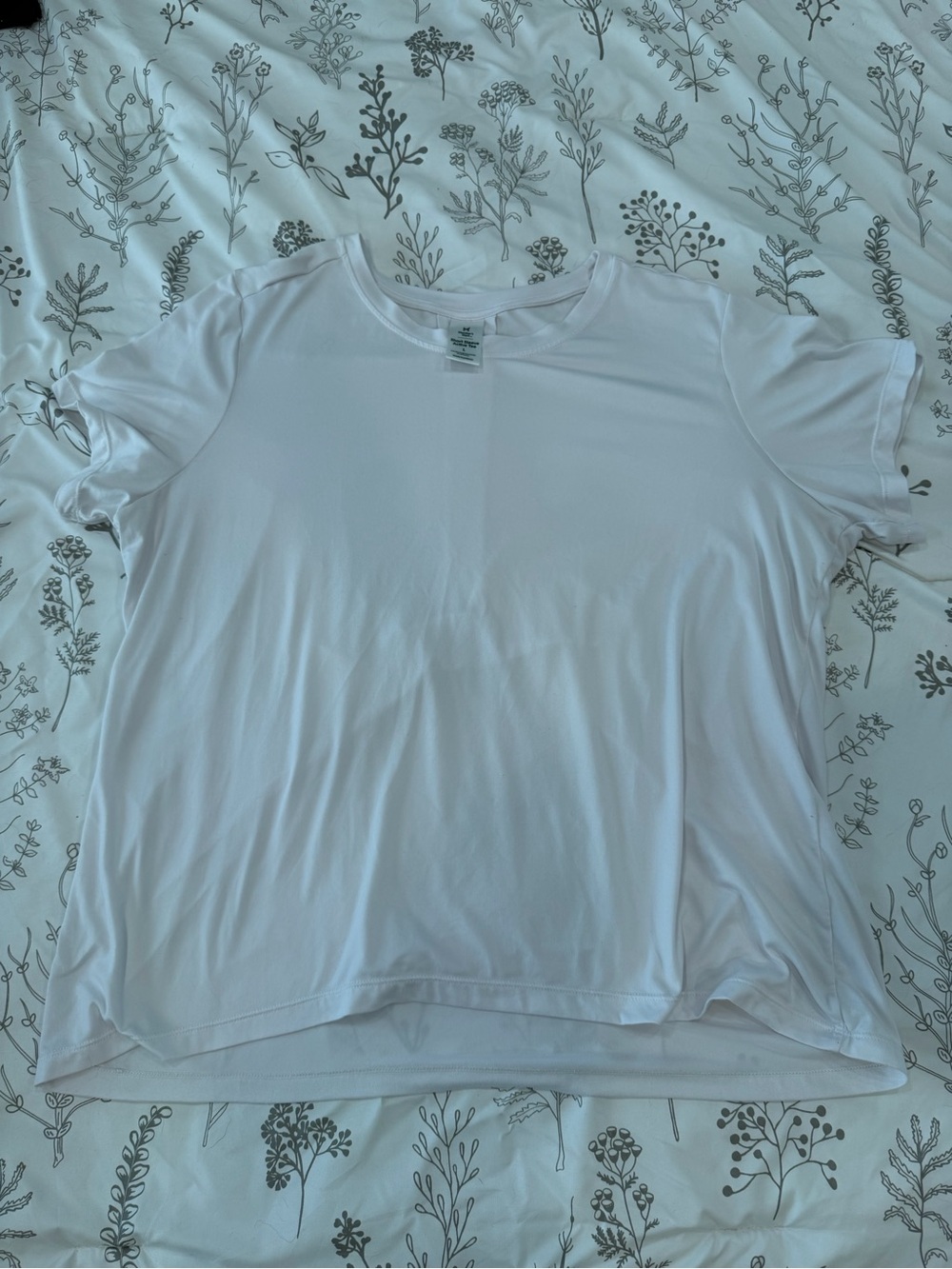 Women's Members Mark White Crew Neck Short Sleeve Top